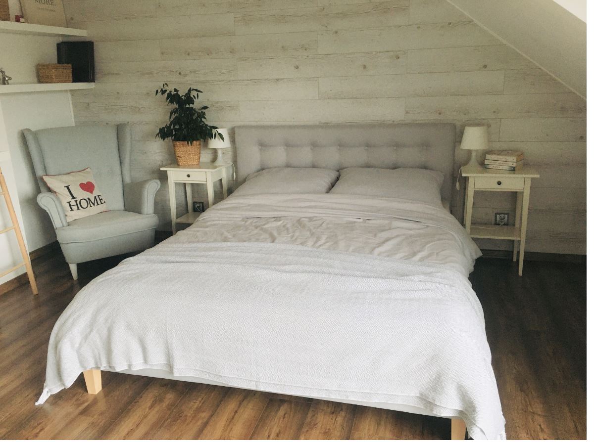 Aranżacja sypialni w stylu skandynawskim